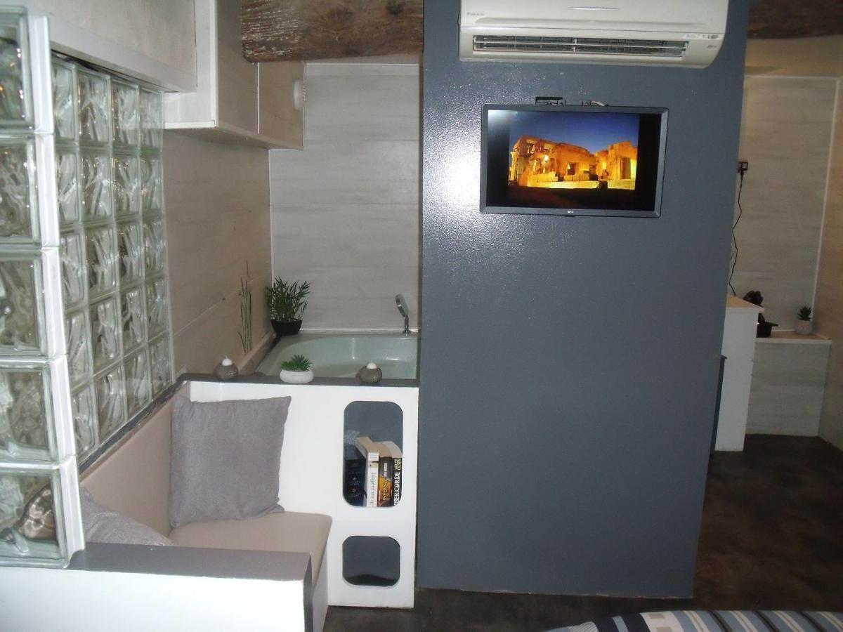Agreable Suite Parentale Zen Avec Balneo 카베스타니 외부 사진
