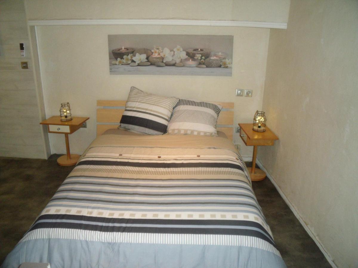 Agreable Suite Parentale Zen Avec Balneo 카베스타니 외부 사진